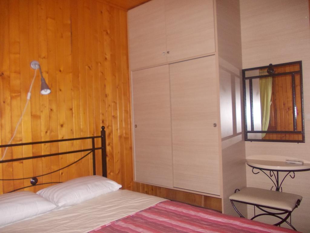 Wooden Nest Apartment Akhladheri ห้อง รูปภาพ